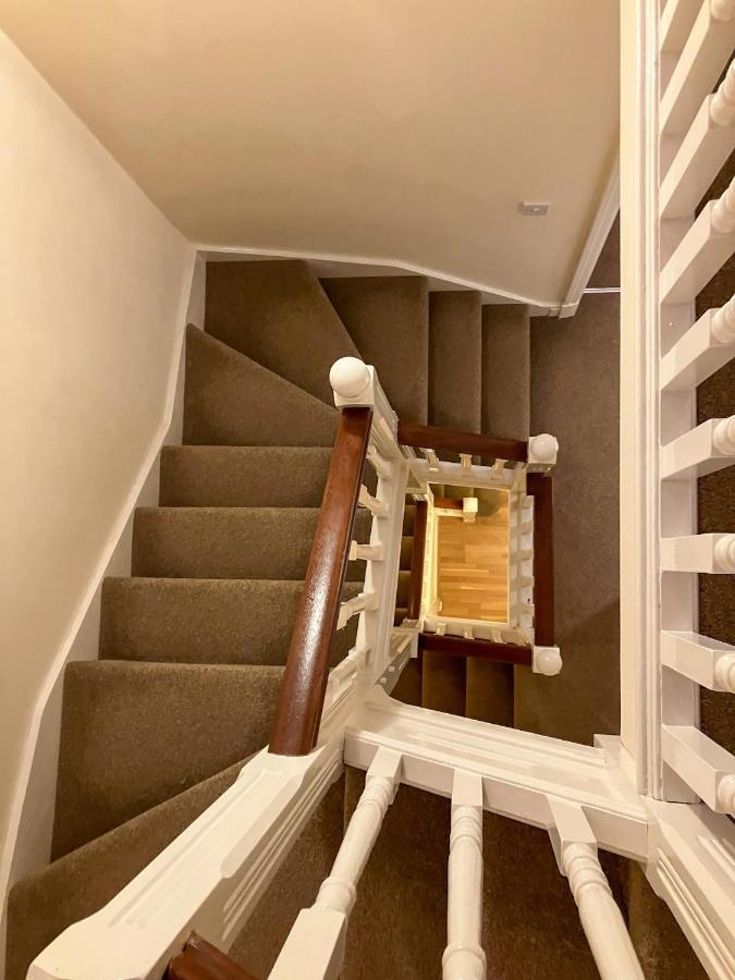 Central Chester Bedrooms מראה חיצוני תמונה